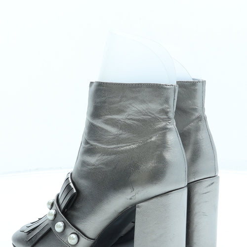 Primark Womens Silver Faux Leather Bootie Boot UK 3 36 US 5