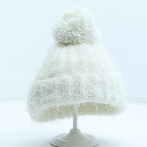 Young Dimension Girls White Acrylic Bobble Hat One Size