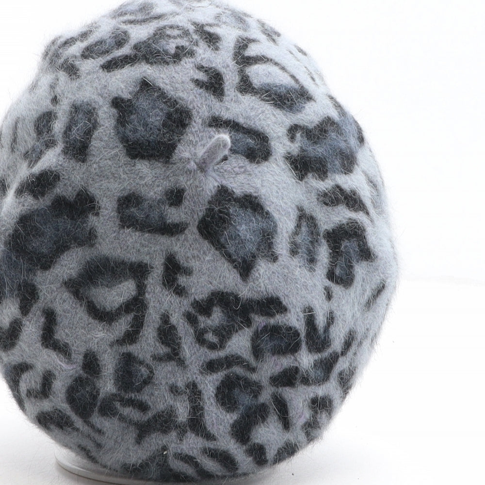 Evie Womens Grey Animal Print Nylon Beret One Size - Leopard Print