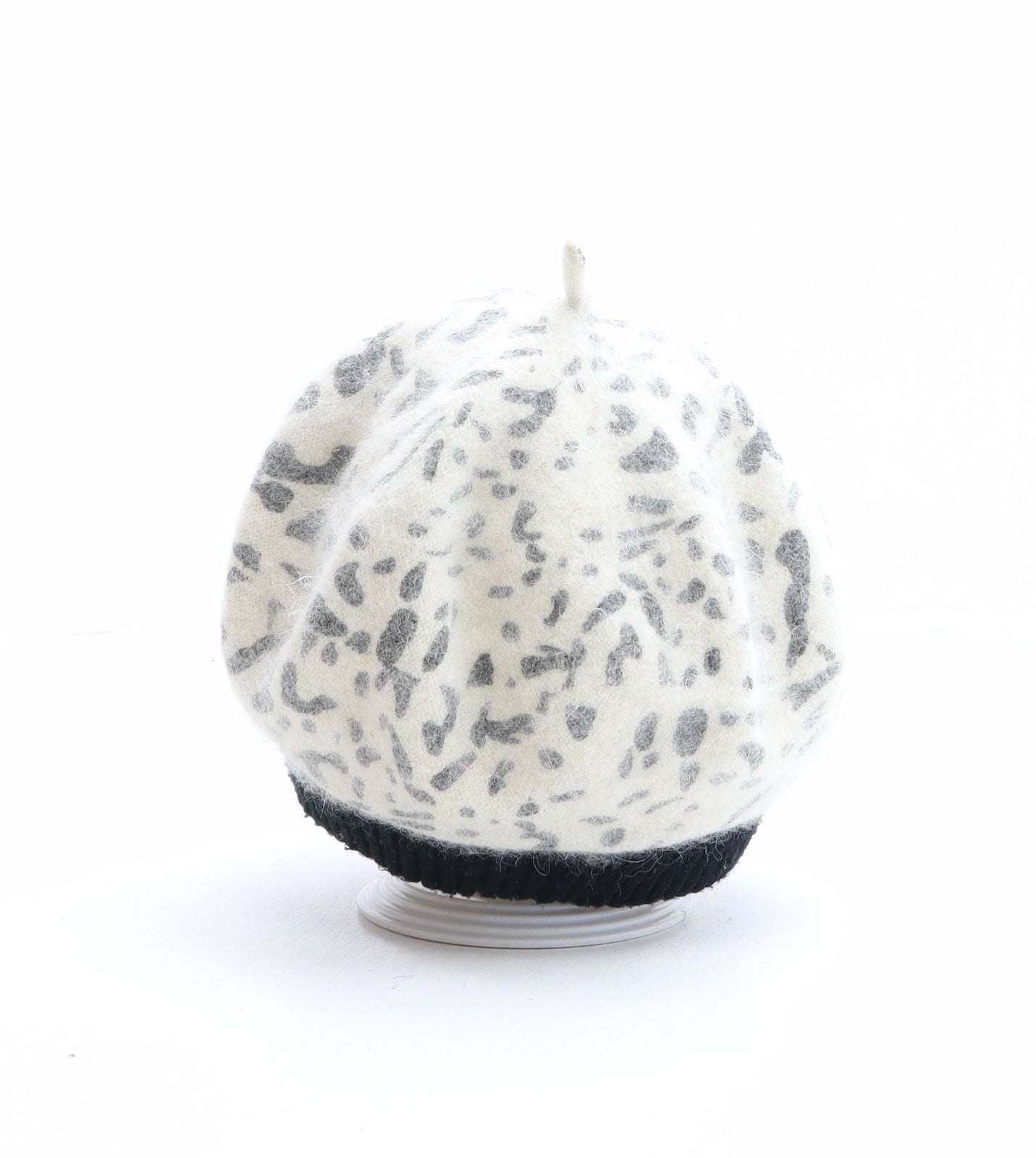 Atmosphere Womens Ivory Animal Print Acrylic Beret One Size - Leopard Print