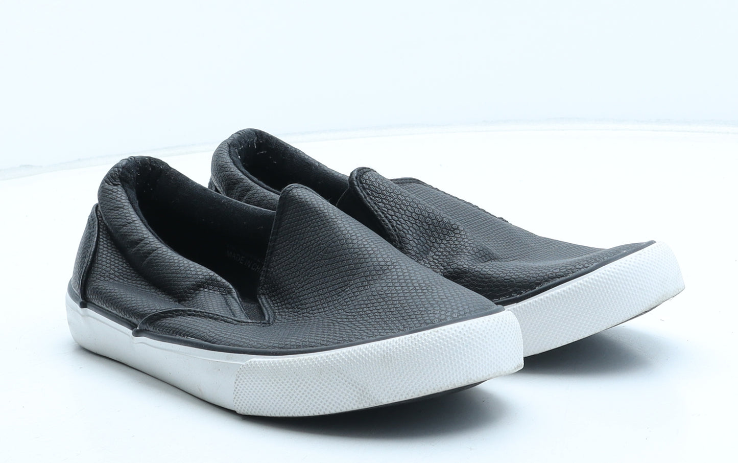 New Look Womens Black Geometric Synthetic Slip On Casual UK