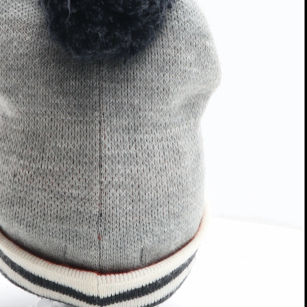 MANTARAY PRODUCTS Womens Grey Acrylic Bobble Hat One Size - Fox Detail