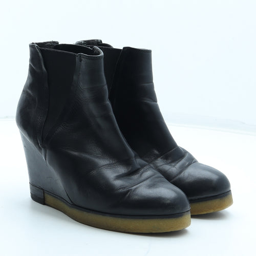 Preworn Womens Black Leather Chelsea Boot UK