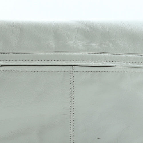 Taurus Leather Womens Ivory Leather Shoulder Bag Size Medium