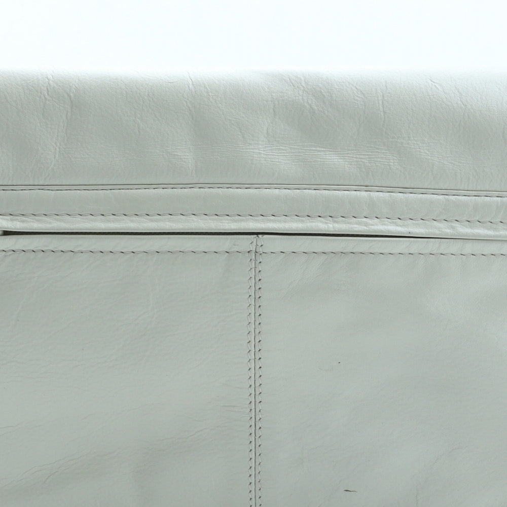 Taurus Leather Womens Ivory Leather Shoulder Bag Size Medium
