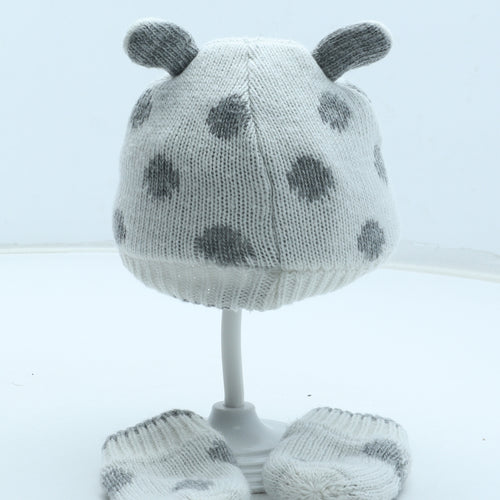 Marks and Spencer Girls White Polka Dot Acrylic Beanie Size S - Mittens included UK Size 0-3 months