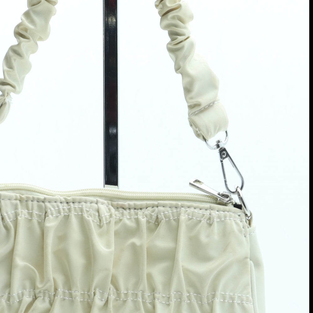 PRETTYLITTLETHING Womens Ivory Polyurethane Shoulder Bag Size Small