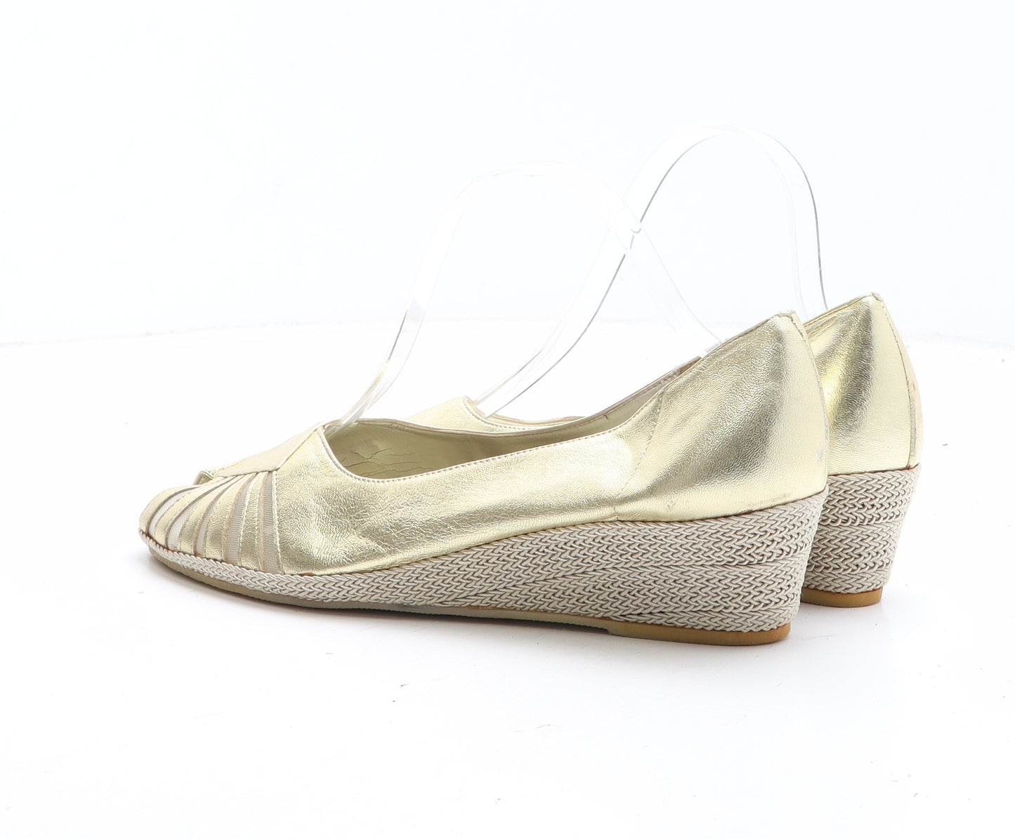 Damart Womens Gold Leather Court Heel UK