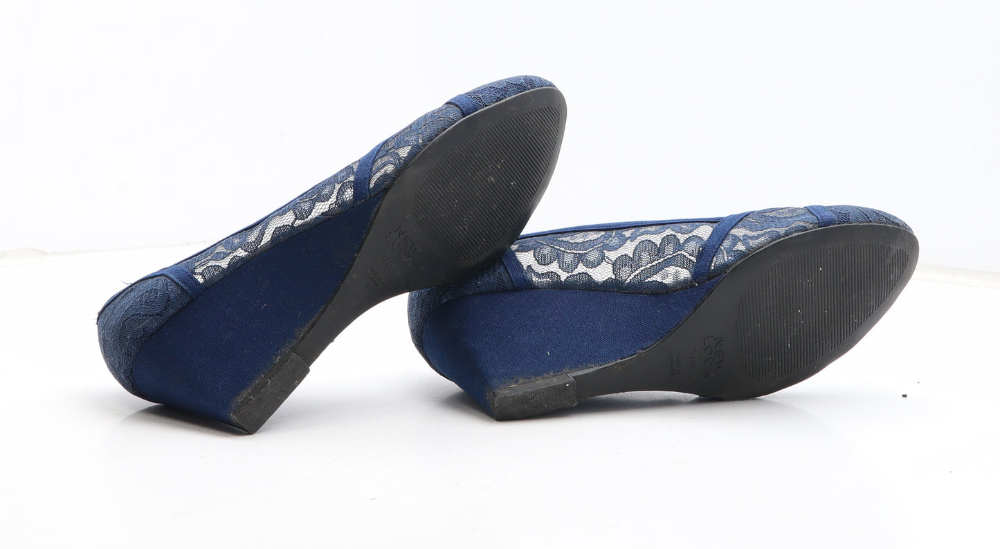 New Look Womens Blue Geometric Synthetic Court Heel UK