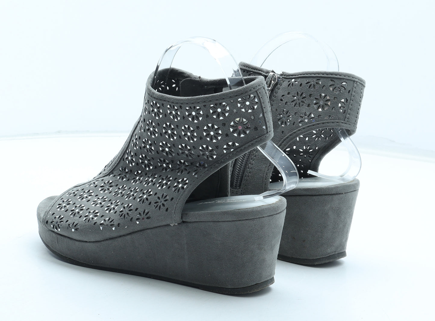 Kenneth Cole Womens Grey Geometric Polyurethane Slingback Heel UK