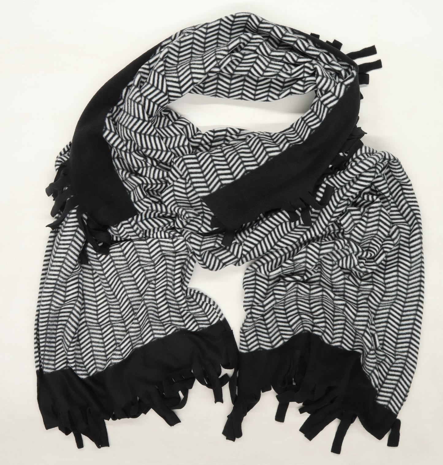 Damart Womens Black Herringbone Knit  Shawl/Wrap