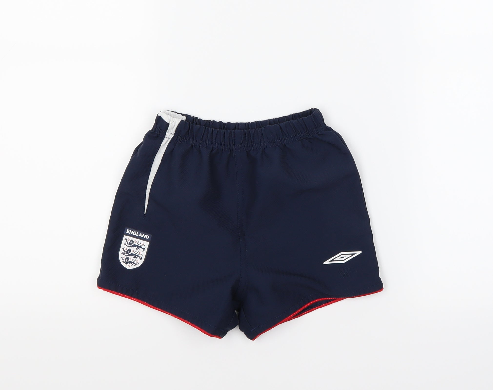 Black umbro football clearance shorts