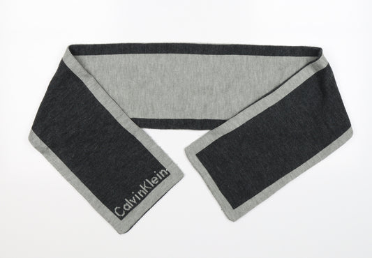 Calvin Klein Mens Grey Striped Knit Scarf  One Size