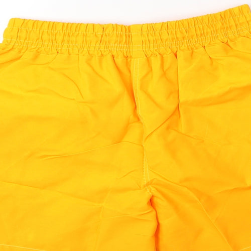 Preworn Mens Yellow   Bermuda Shorts Size S