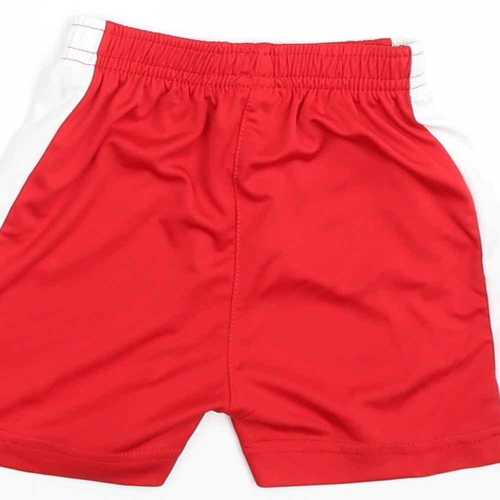 Preworn Boys Red   Bermuda Shorts Size 3 Years