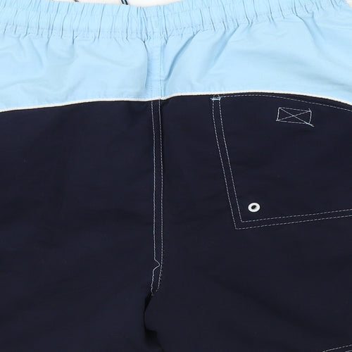 Sactive  Mens Blue Paisley  Bermuda Shorts Size M