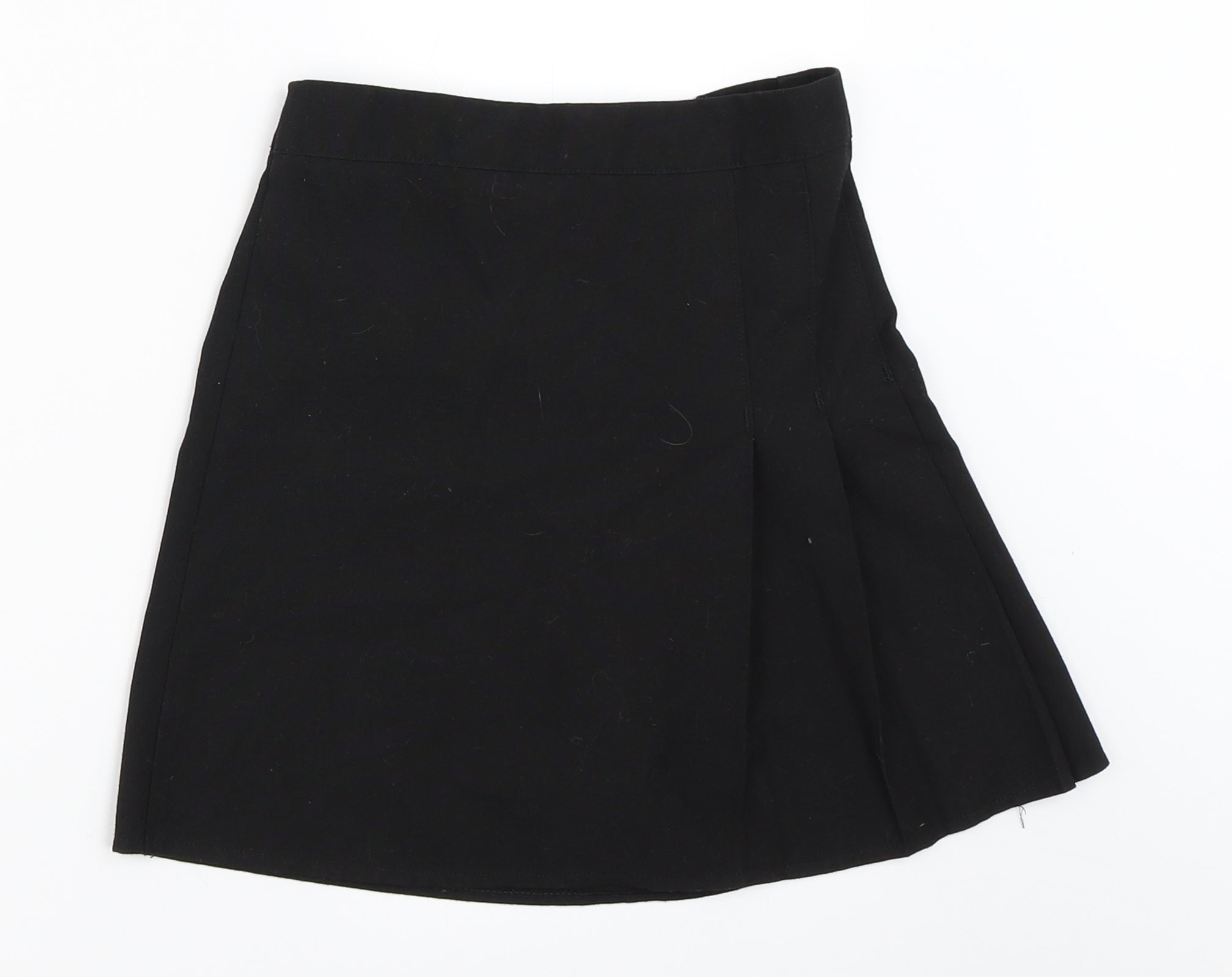 Black skater skirt for cheap school