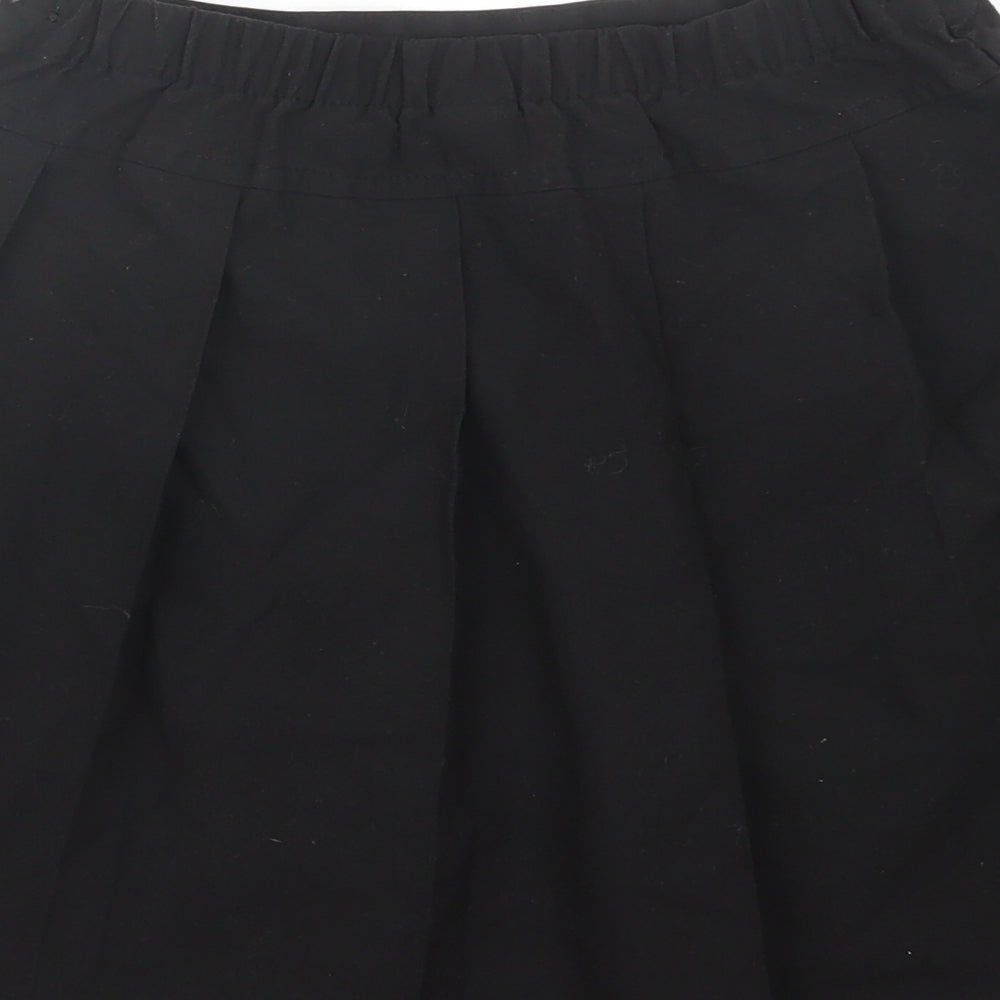 TU Girls Black   Pleated Skirt Size 9 Years