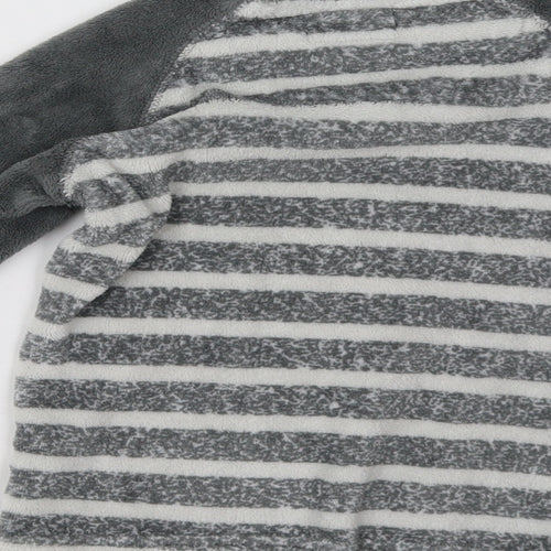 Primark Girls Grey Striped   Pyjama Top Size 7-8 Years