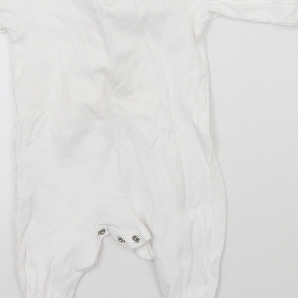 George Baby White   Babygrow One-Piece Size 0-3 Months