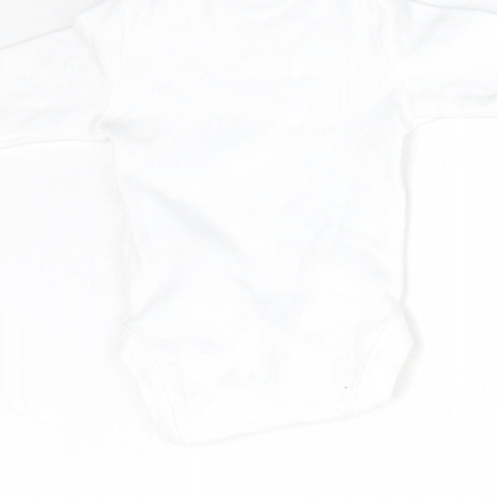 Primark Baby White   Babygrow One-Piece Size Newborn