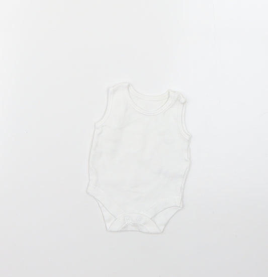 George Baby White   Babygrow One-Piece Size Newborn