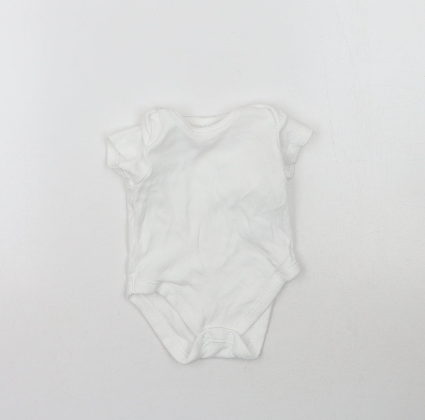 Nutmeg Baby White   Babygrow One-Piece Size 0-3 Months