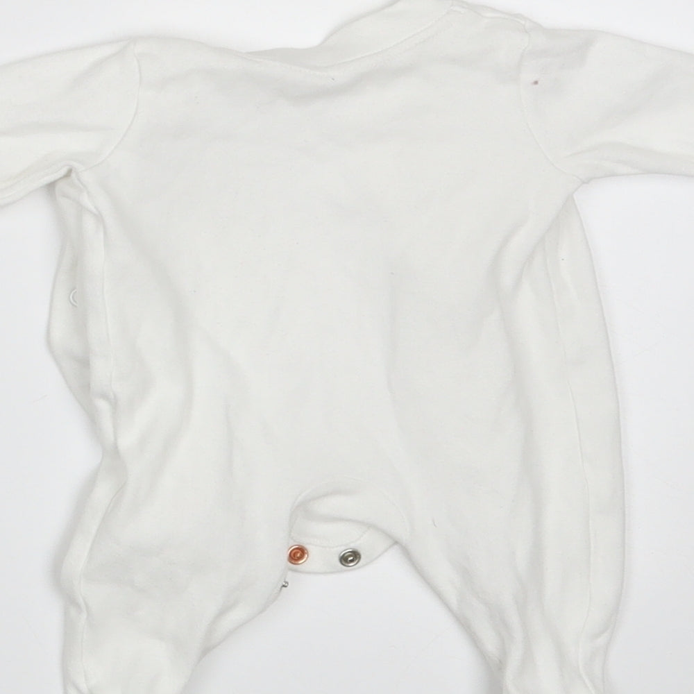 George Baby White   Babygrow One-Piece Size Newborn