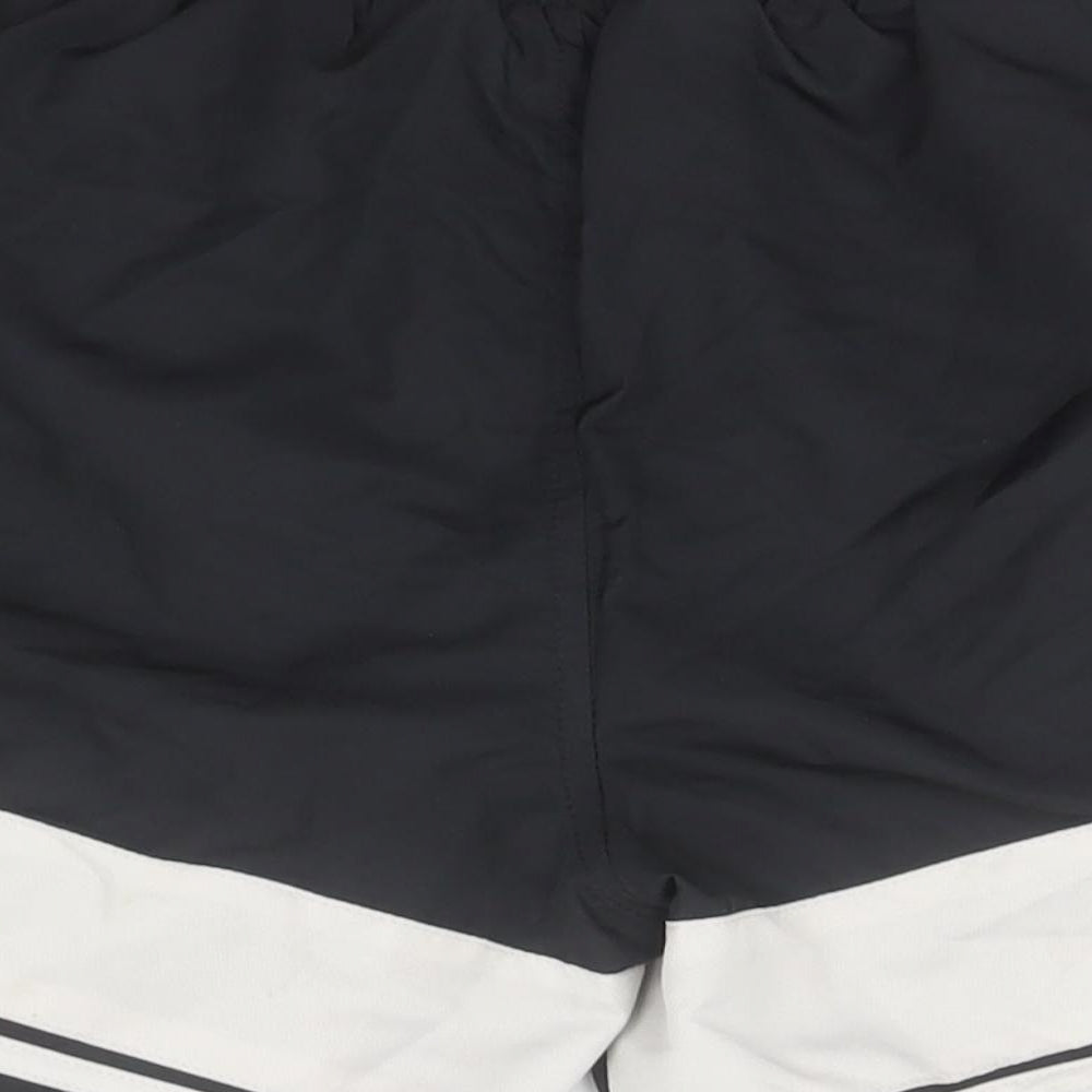 Sergio Tacchini Boys Black  Polyester Utility Shorts Size M  Regular