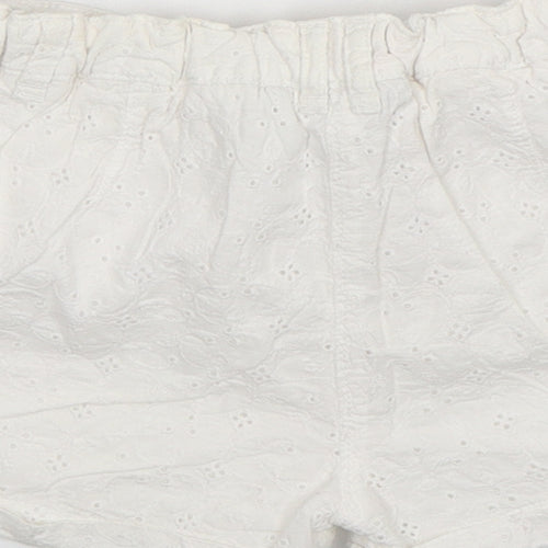 George Girls White  Cotton Chino Shorts Size 5-6 Years  Regular
