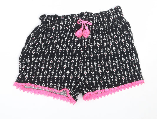 Primark Girls Black Geometric Viscose Hot Pants Shorts Size 9-10 Years  Regular