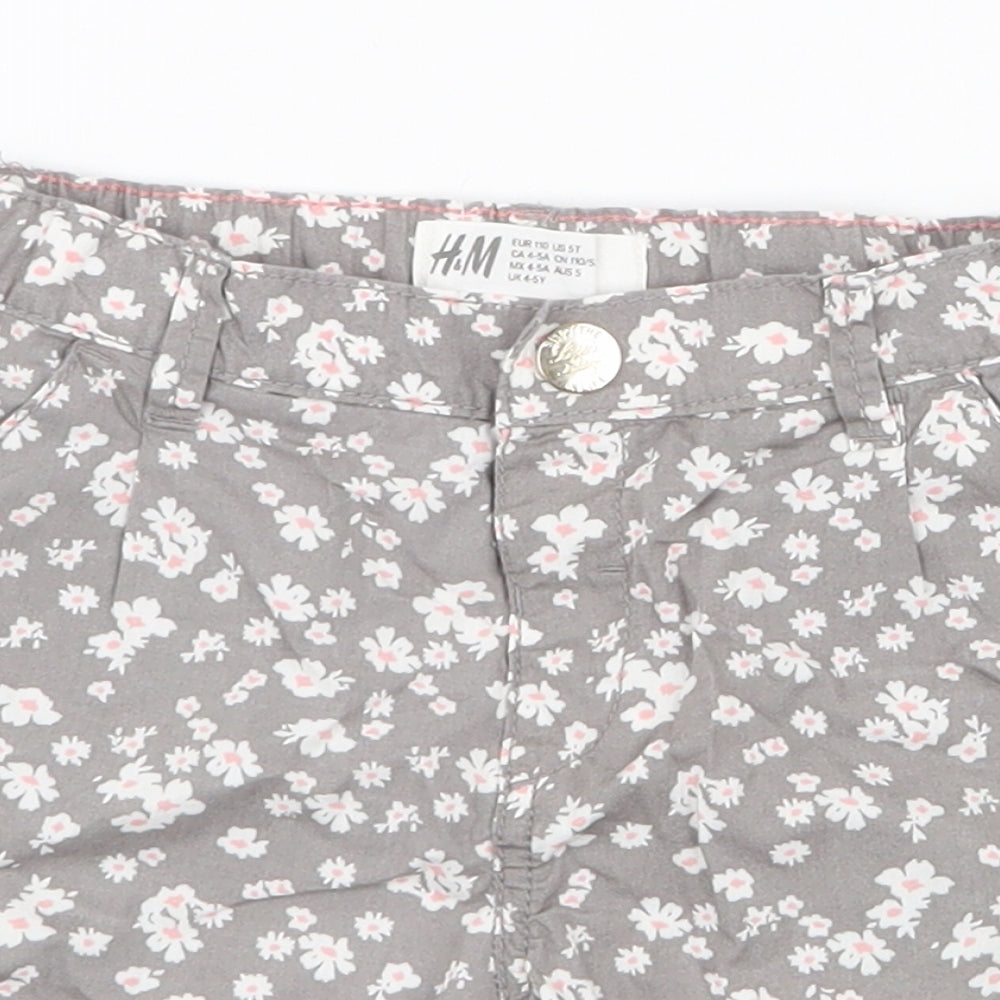 H&M Girls Grey Floral 100% Cotton Chino Shorts Size 4-5 Years  Regular