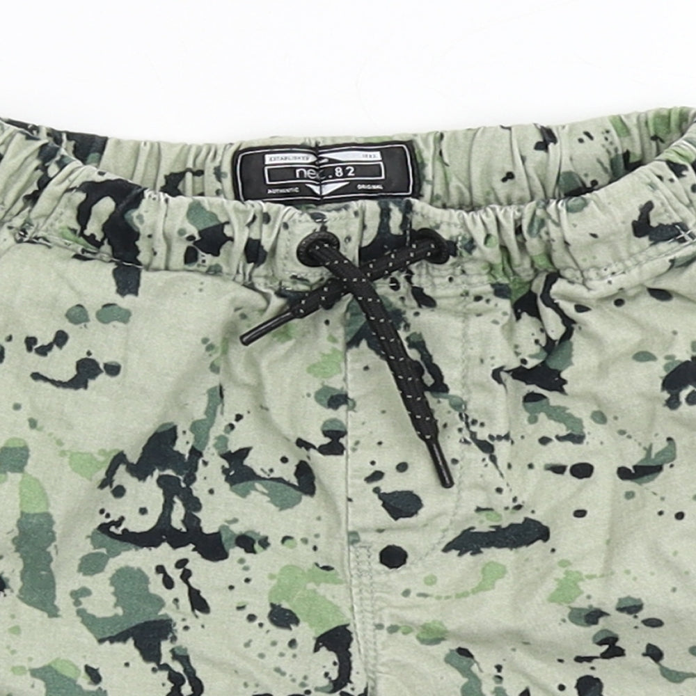 NEXT Boys Green  100% Cotton Chino Shorts Size 2-3 Years  Regular Drawstring - Paint Splash Pattern