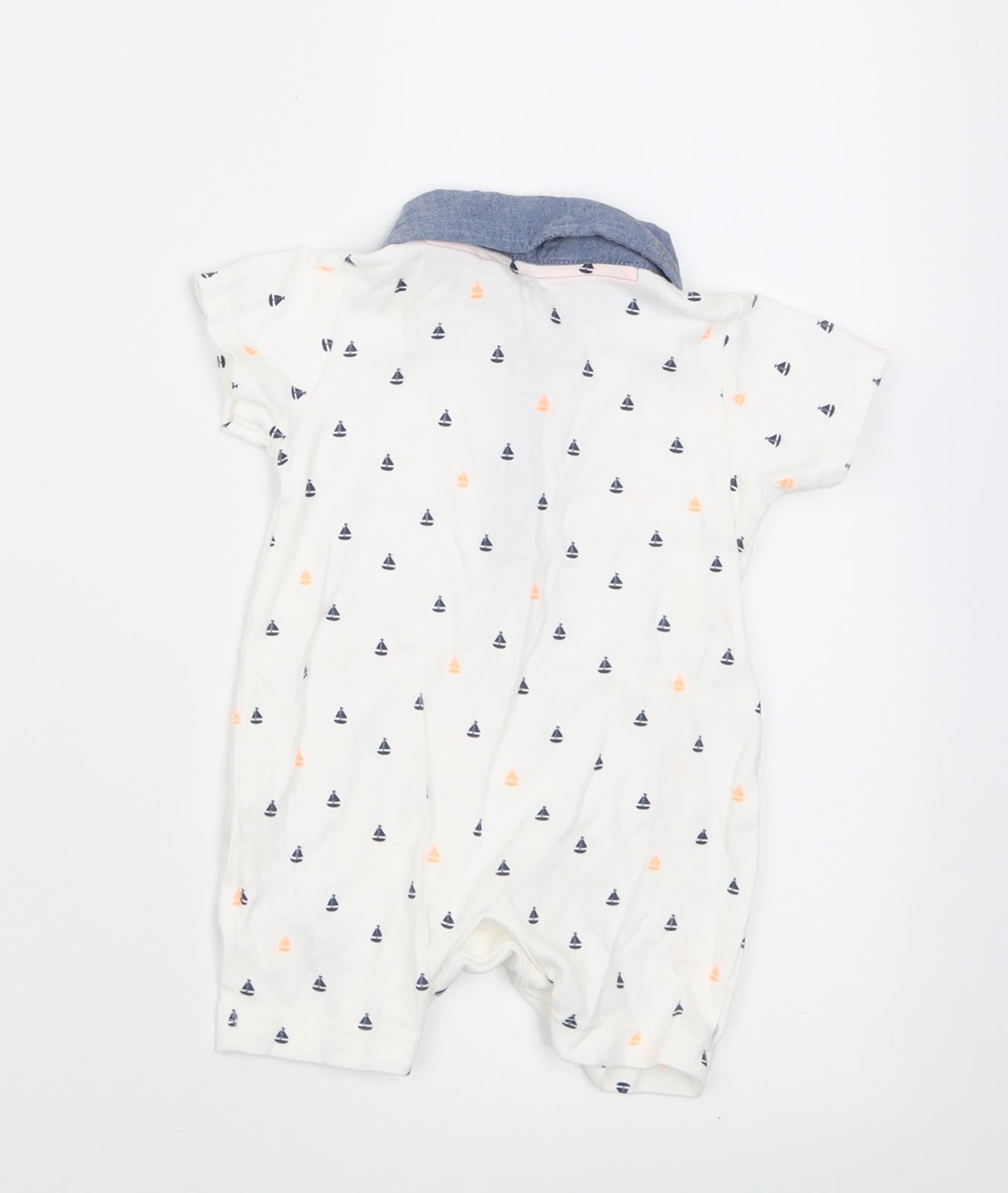 George Boys White Geometric Cotton Romper One-Piece Size 0-3 Months  Button - Boats