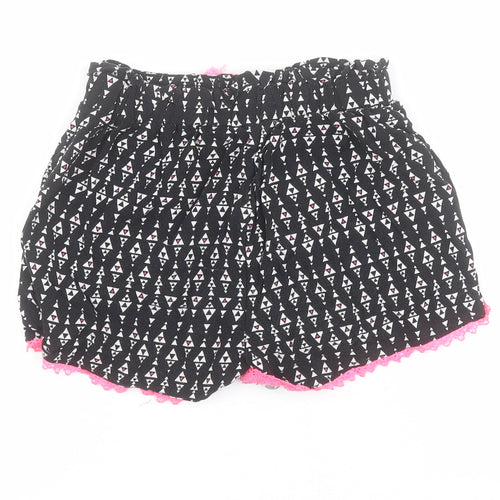 Primark Girls Black Geometric 100% Viscose Sweat Shorts Size 9-10 Years  Regular