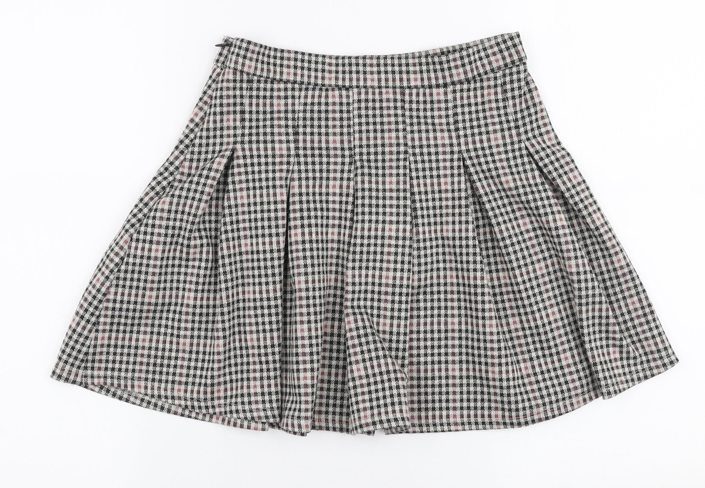 Pleated mini hotsell skirt primark