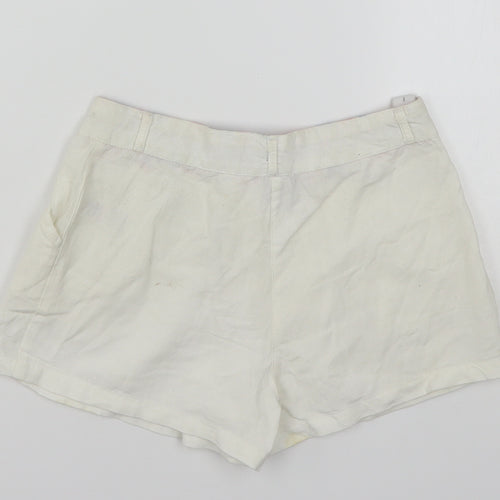 TU Girls White  Cotton Mom Shorts Size 8 Years  Regular Buckle
