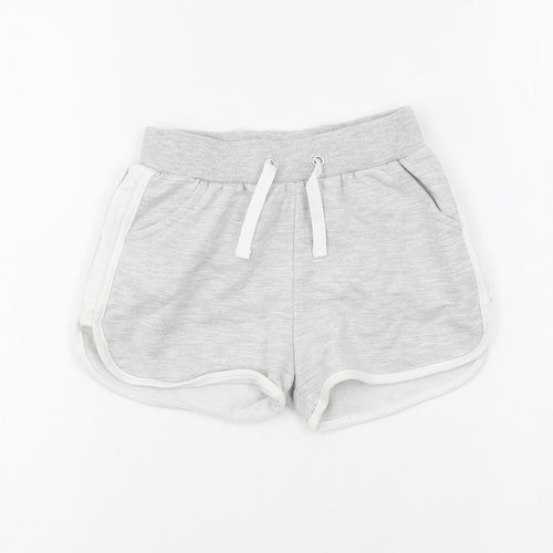 Primark Girls Grey  Cotton Sweat Shorts Size 6-7 Years  Regular Drawstring