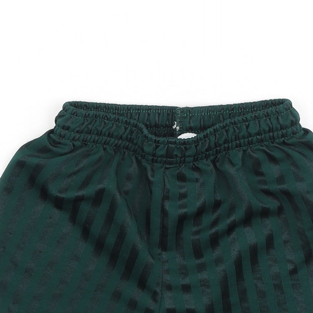 Preworn Boys Green  Polyester Sweat Shorts Size 4-5 Years  Regular