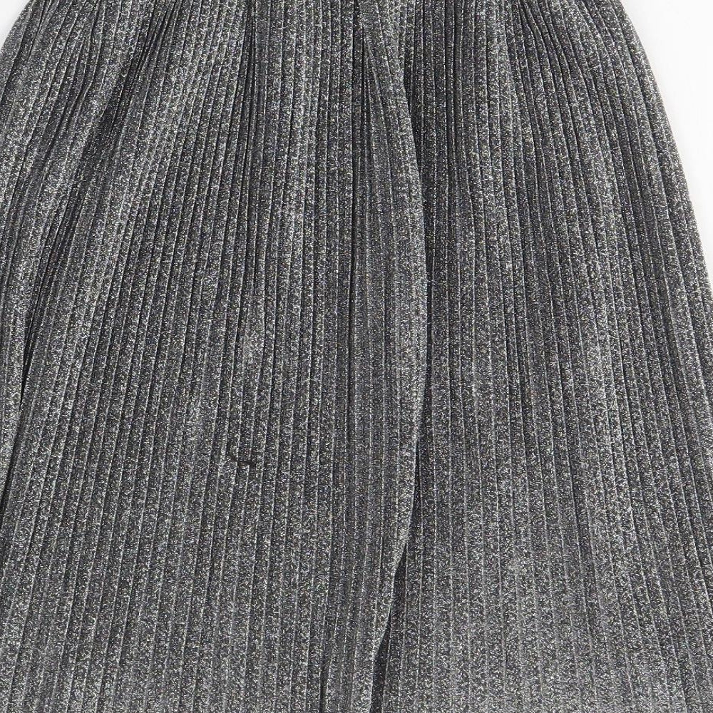 Leigh Tucker Girls Silver  Polyester Pleated Skirt Size 6-7 Years  Regular Pull On