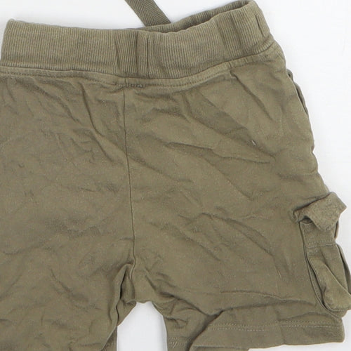 Urban Rascals Boys Green  Cotton Sweat Shorts Size 2 Years  Regular