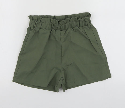 SheIn Girls Green Polyester Chino Shorts Size 9-10 Years Regular