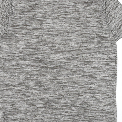 Preworn Mens Grey Striped Polyester Basic T-Shirt Size M Round Neck Pullover