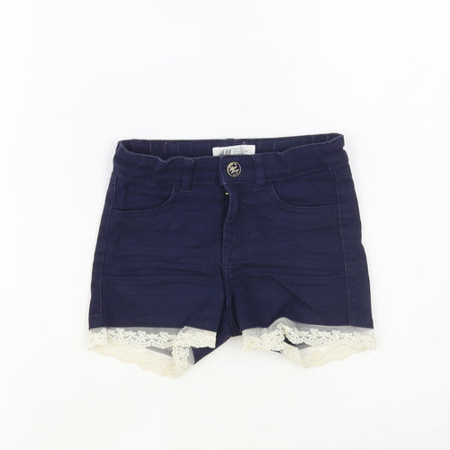 H&M Girls Blue Cotton Bermuda Shorts Size 4-5 Years Regular Buckle - Lace Trim