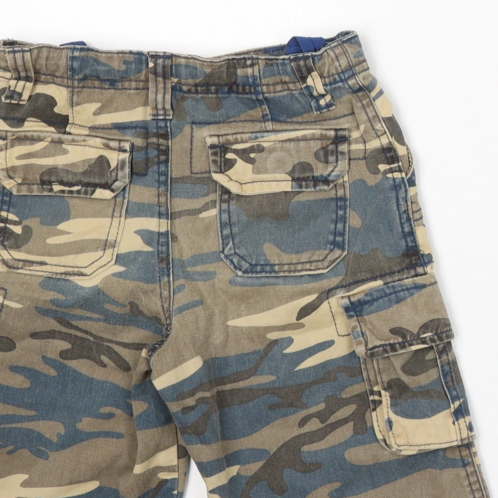 Rebel Boys Beige Camouflage Cotton Cargo Shorts Size 4-5 Years Regular