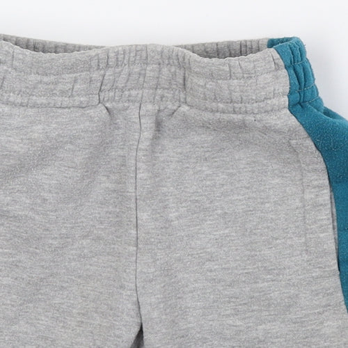 McKenzie Boys Multicoloured Colourblock Polyester Sweat Shorts Size 4-5 Years Regular - Logo print