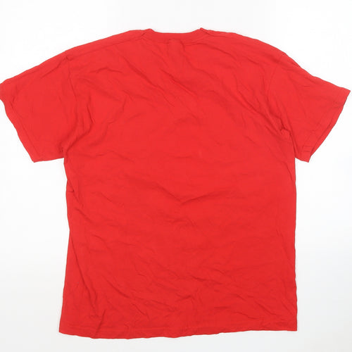 Fruit of the Loom Mens Red Cotton T-Shirt Size M Round Neck - Christmas Santa