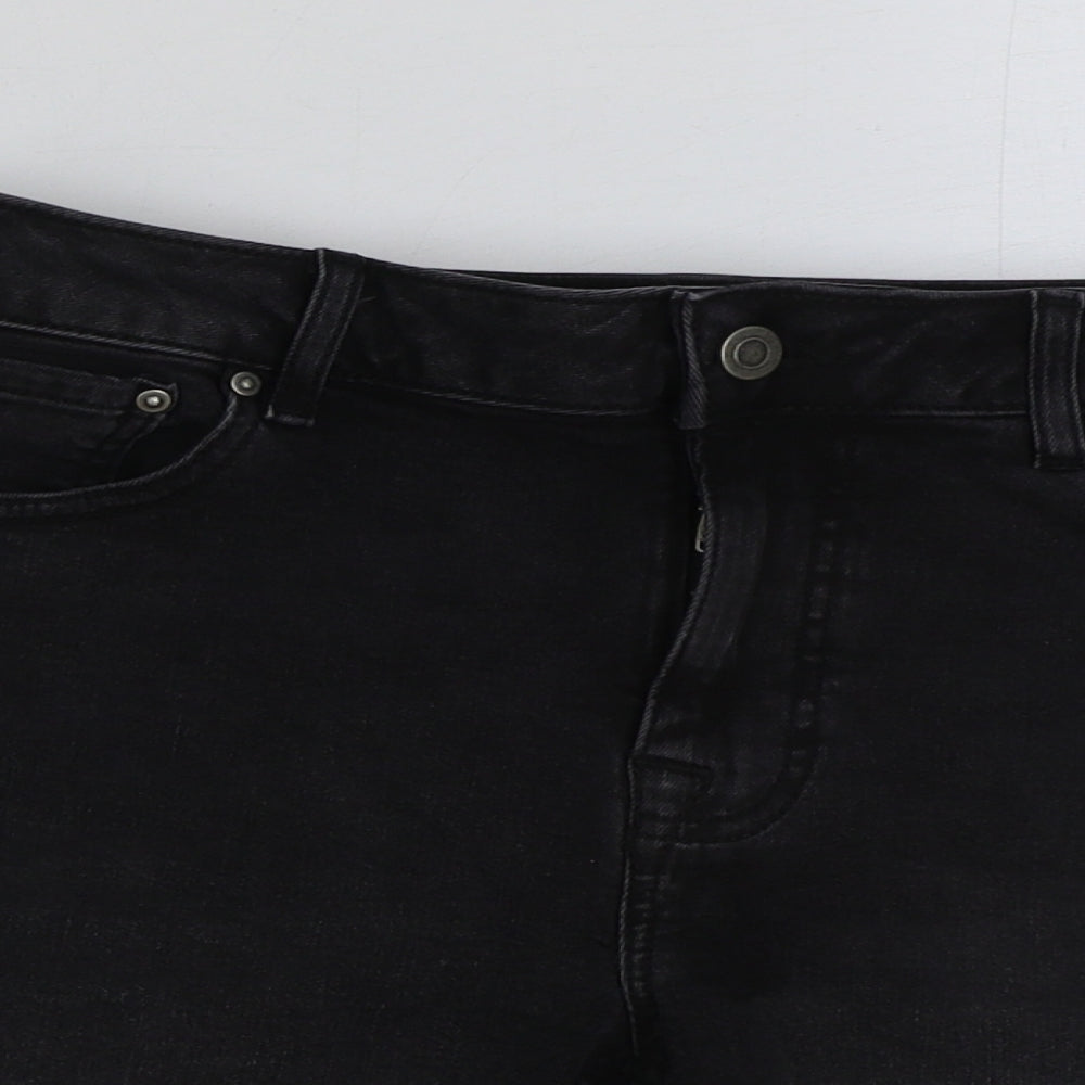 ASOS Mens Black Cotton Bermuda Shorts Size 32 in L8 in Regular Button