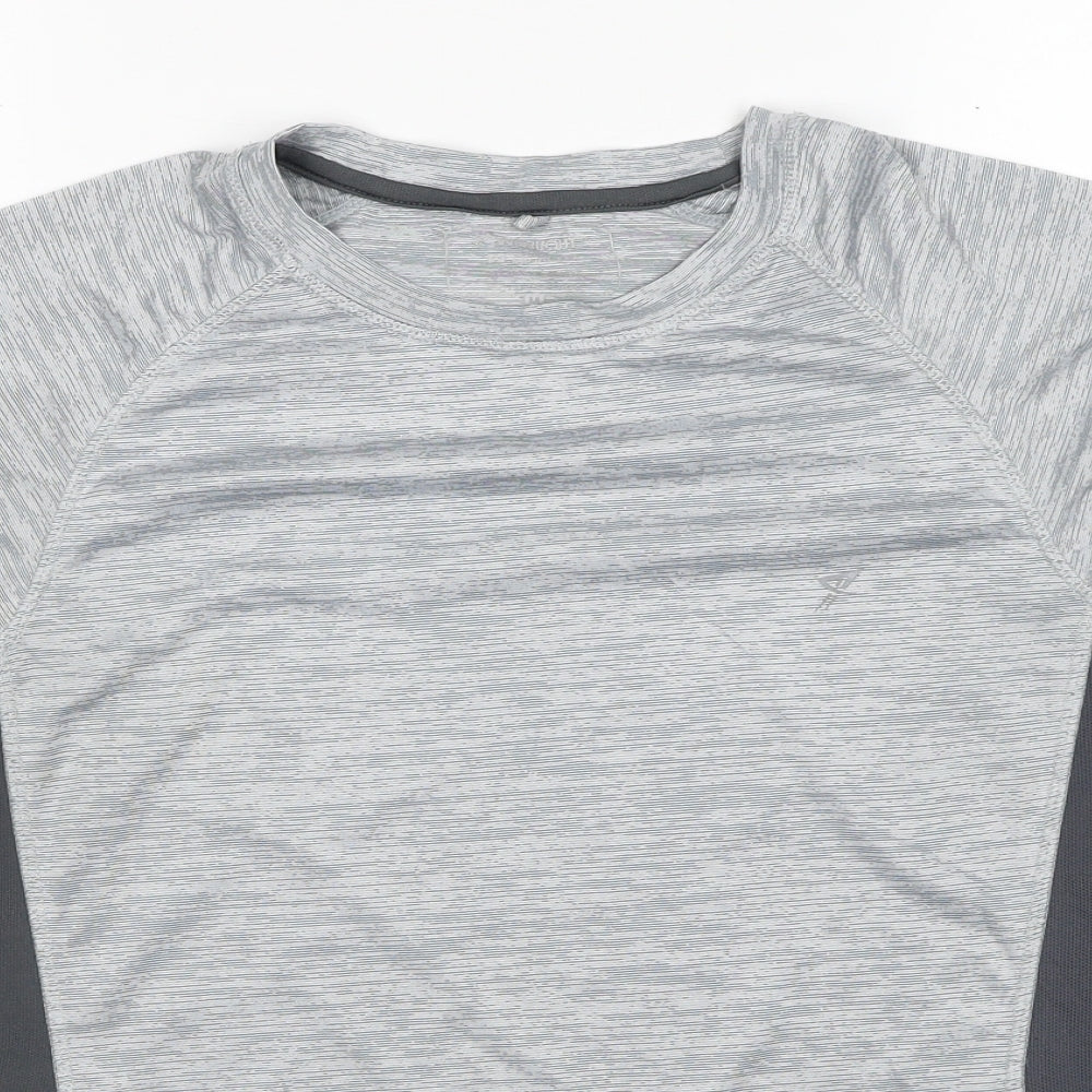 Workout Mens Grey Polyester Basic T-Shirt Size M Scoop Neck Pullover