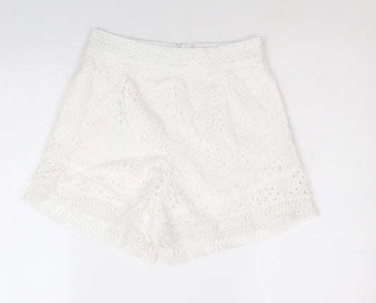 Preworn Womens White Geometric Polyester Basic Shorts Size M Regular Zip